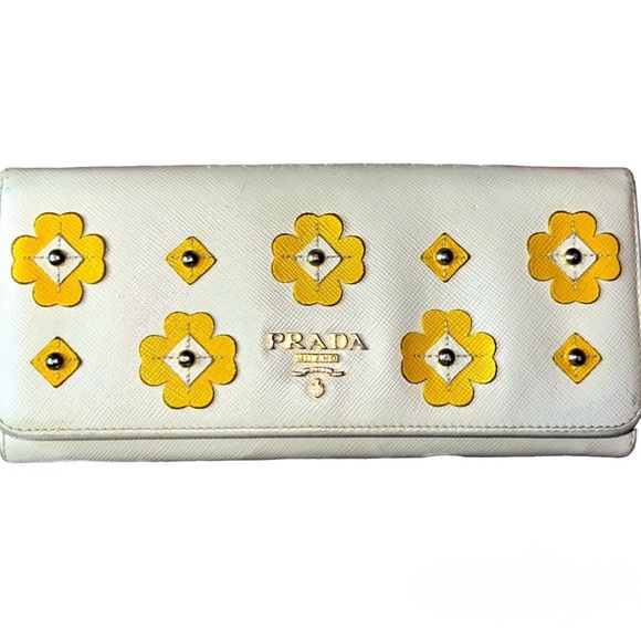 Authentic Rare Prada Staffiano Yellow Flower Long Wallet. - Picture 1 of 13